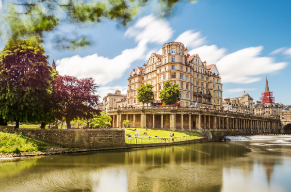 5 Ways to Find a Cheaper Ticket to Bath 