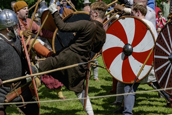 ATHELSTAN 1100 CELEBRATIONS END WITH RE-ENACTMENT OF ANGLO SAXON BATTLE